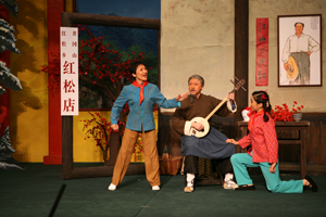 (转贴)红松店--两客人进店来有不同反映(吴钰璋)