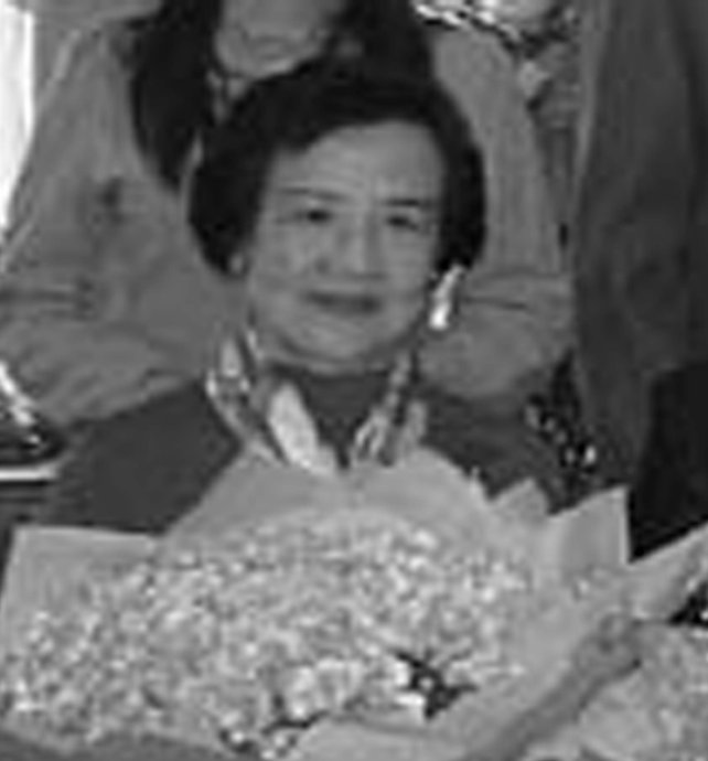 (抄转)陈三两爬堂--陈三两在大堂把话云（张曼玲）