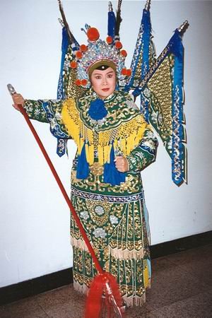 （转帖）对花枪--空盼望气难忍我好心伤（袁慧琴）