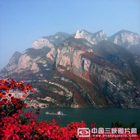 三峡春秋
